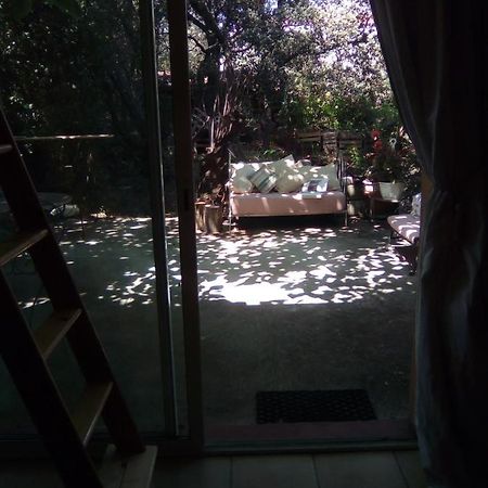Appartement Sous Les Pins à Villeneuve-lès-Avignon Extérieur photo