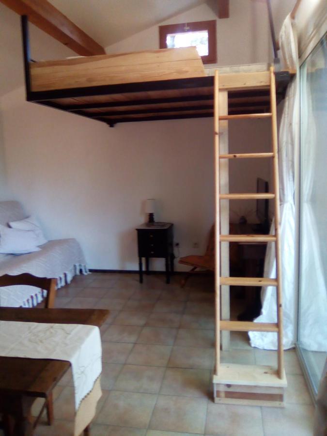 Appartement Sous Les Pins à Villeneuve-lès-Avignon Extérieur photo
